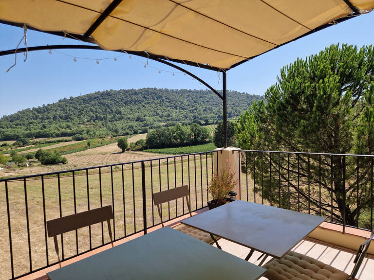 Villa avec piscine. Environnement campagne. — photo 1