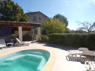 Villa avec piscine. Environnement campagne. — photo 2