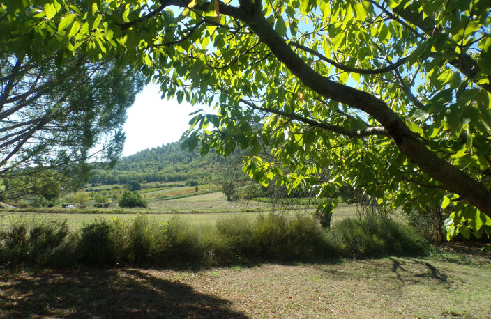 Villa avec piscine. Environnement campagne. — photo 4