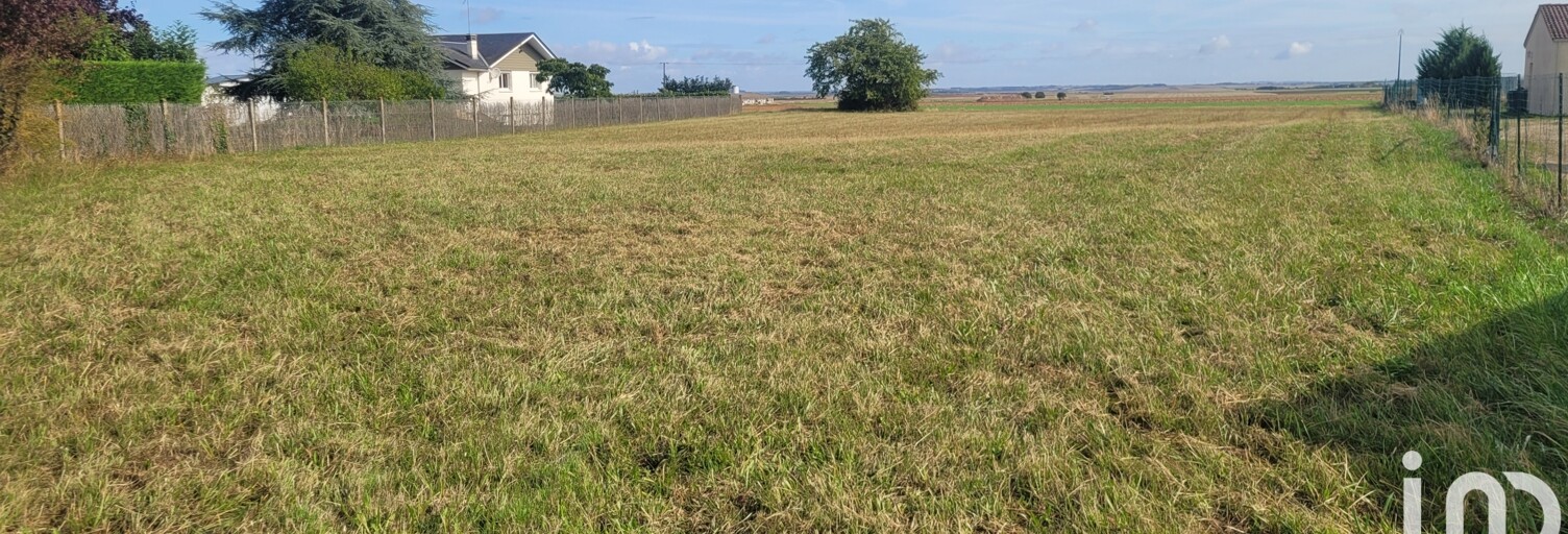 Terrain  3500 m² à vendre à Thénezay (79390)