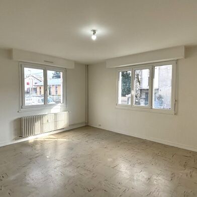 Appartement 3 pièces 1430 €