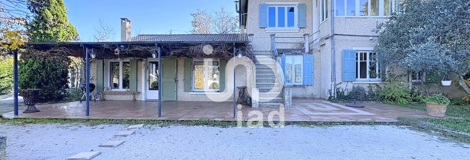 Maison 10 Pièces 241 m² à vendre à Allemagne-en-Provence (04500)