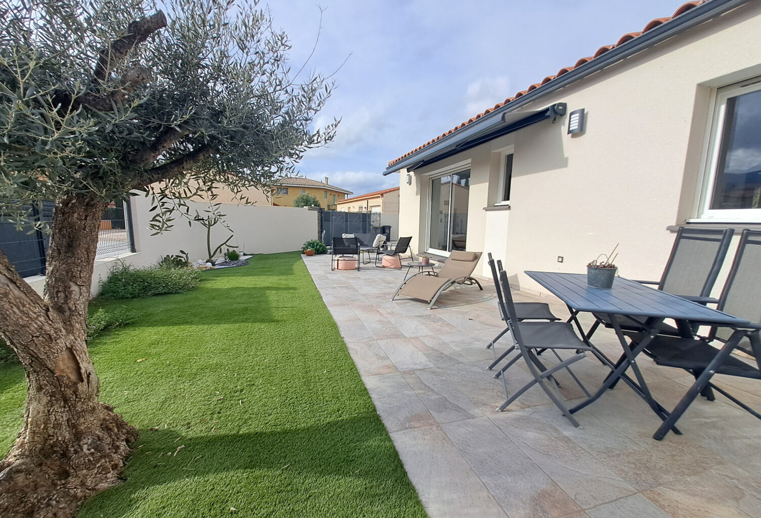 Belle Villa 3 Faces de 90 m2 habitables sur parcelle de 322 m2 — photo 1