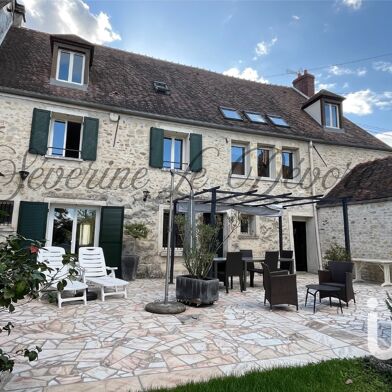 Maison 9 pièces 585000 €