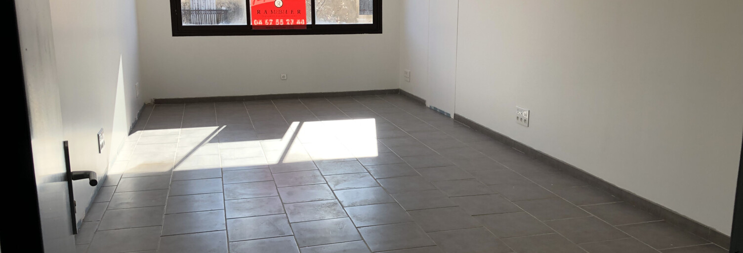 Commerce  40 m² à louer à Saint-Mathieu-de-Tréviers (34270)