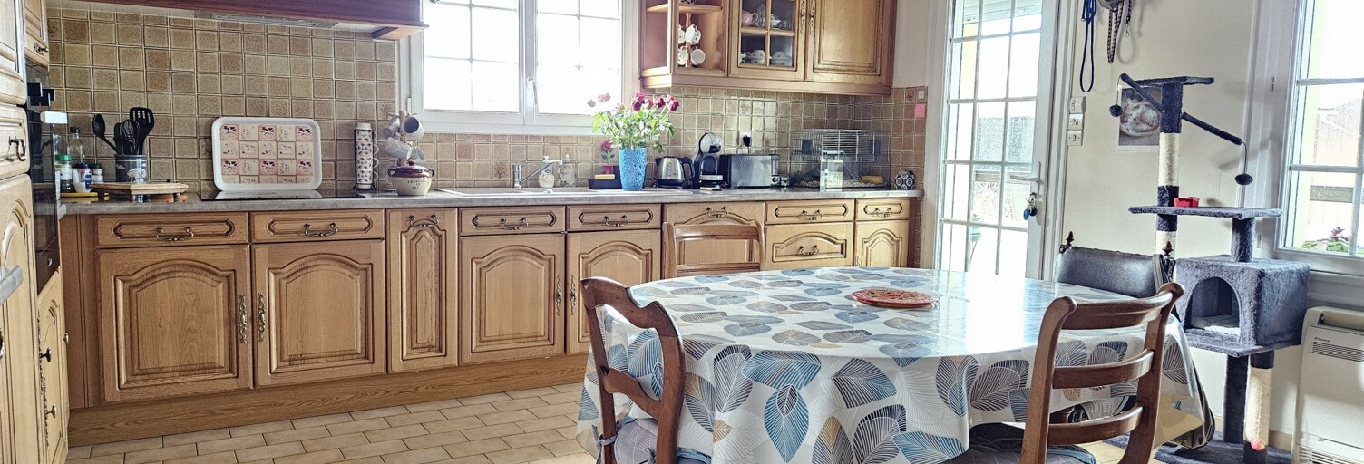 Maison 5 Pièces 142 m² à vendre à Pons (17800)