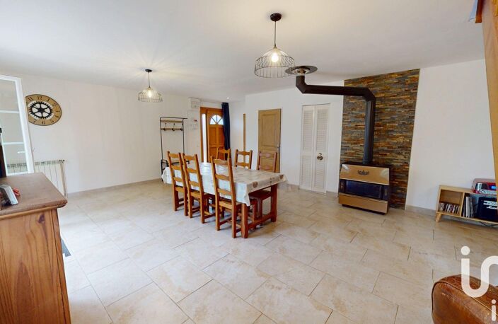 Vente Maison/villa 5 pièces — photo 3
