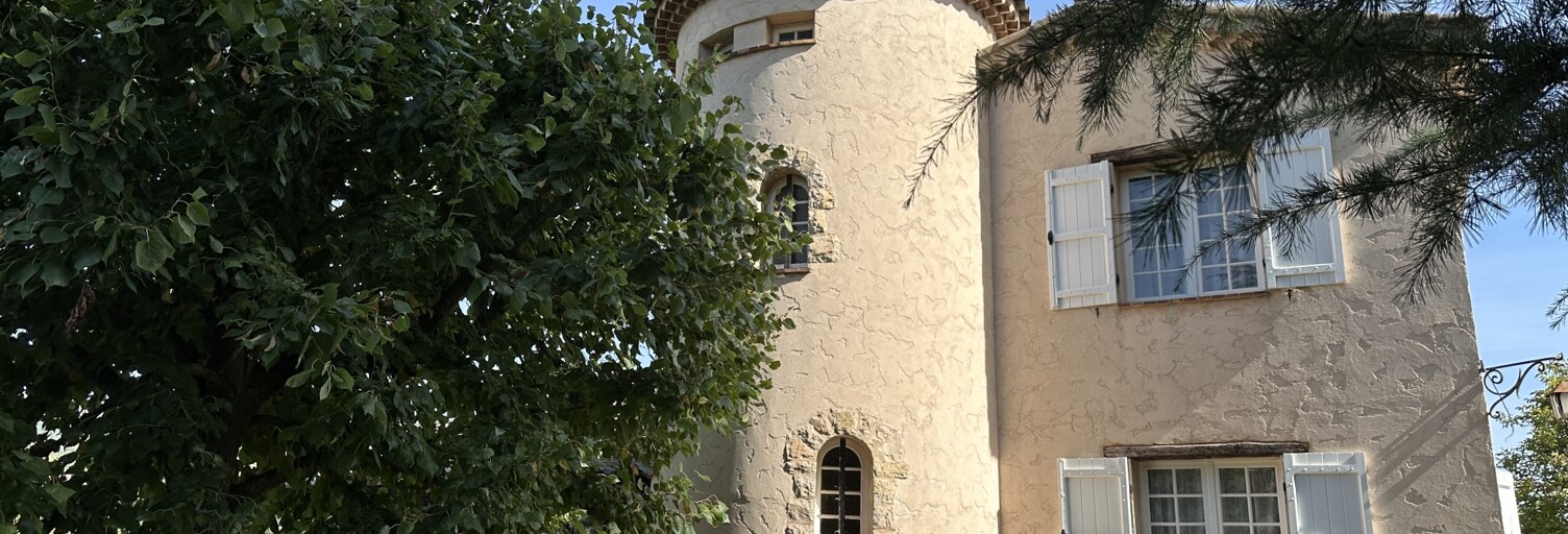 Maison 7 Pièces 153 m² à vendre à Châteauneuf-Grasse (06740)