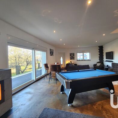 Maison 8 pièces 399000 €