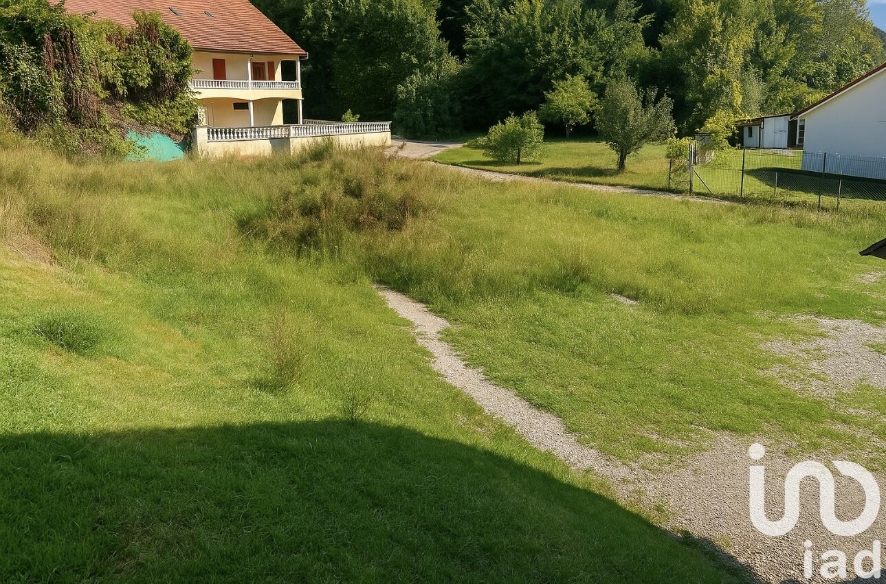 St-Clair-De-La-Tour - 415m²