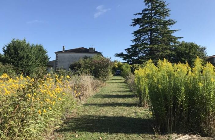 Maison en pierre de 6 pièces principales — photo 2