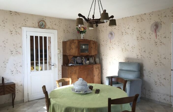 Maison en pierre de 6 pièces principales — photo 3