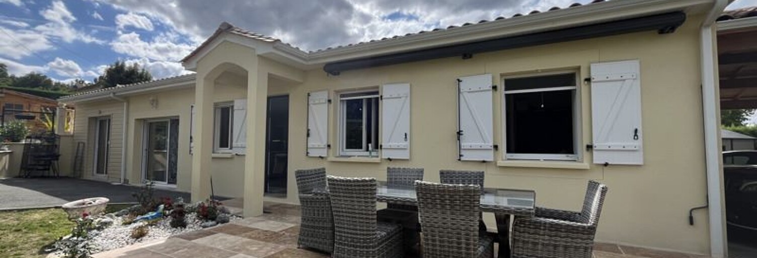 Maison 5 Pièces 136 m² à vendre à Montrem (24110)