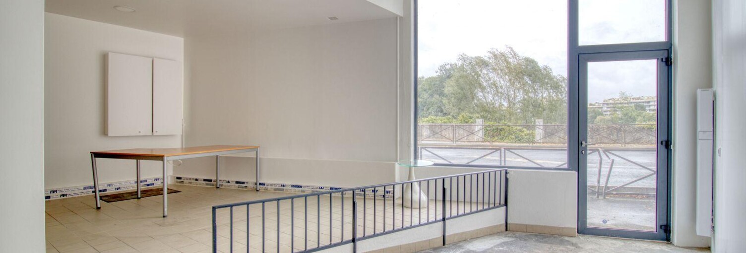 Commerce  87 m² à vendre à Le Pecq (78230)