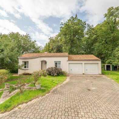 Maison 6 pièces 210400 €