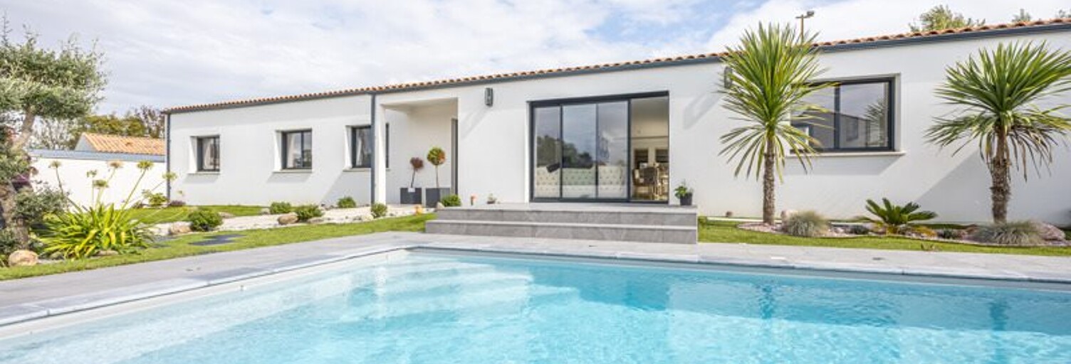 Maison 6 Pièces 149 m² à vendre à Cram-Chaban (17170)