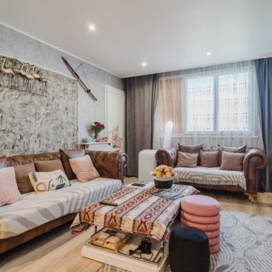 Appartement 4 pièces 189792 €