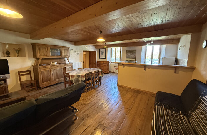 Ferme de village à rénover — photo 2