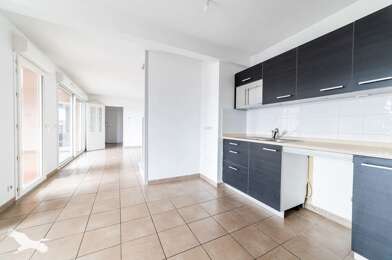 Appartement 4 pièces 483600 €