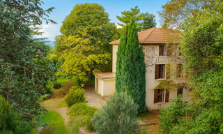 Maison 9 Pièces 300 m² à vendre à Cheyssieu (38550)