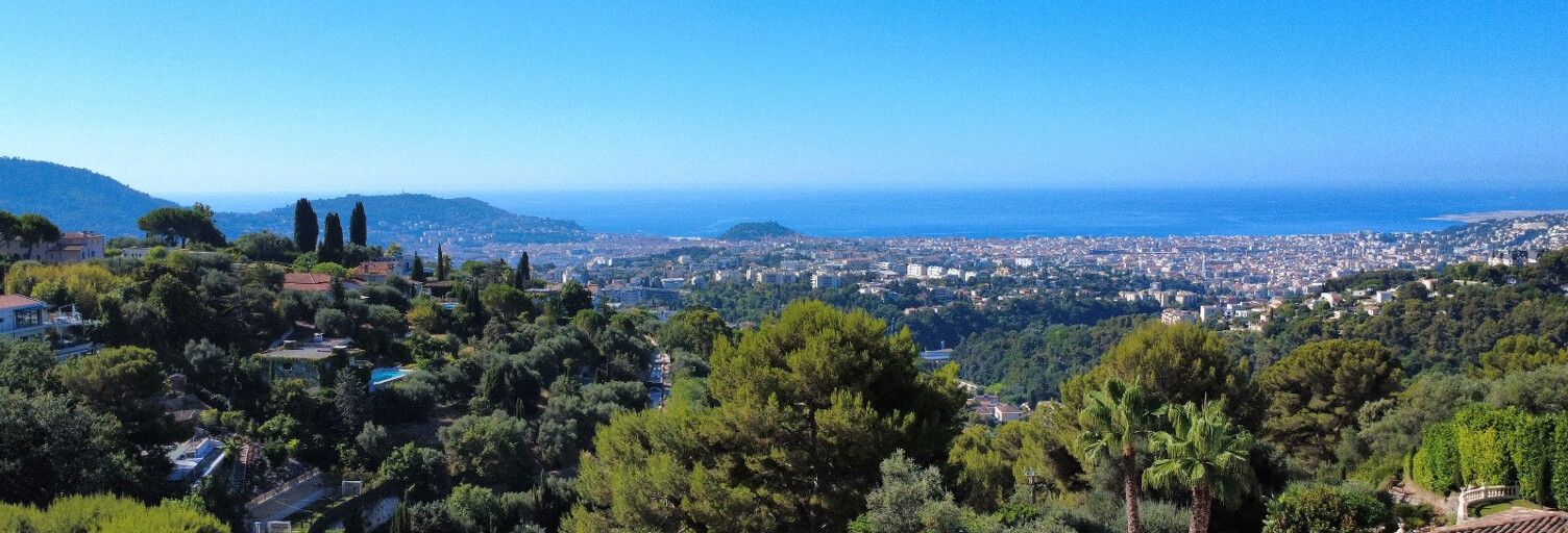 Terrain  1957 m² à vendre à Nice (06100)