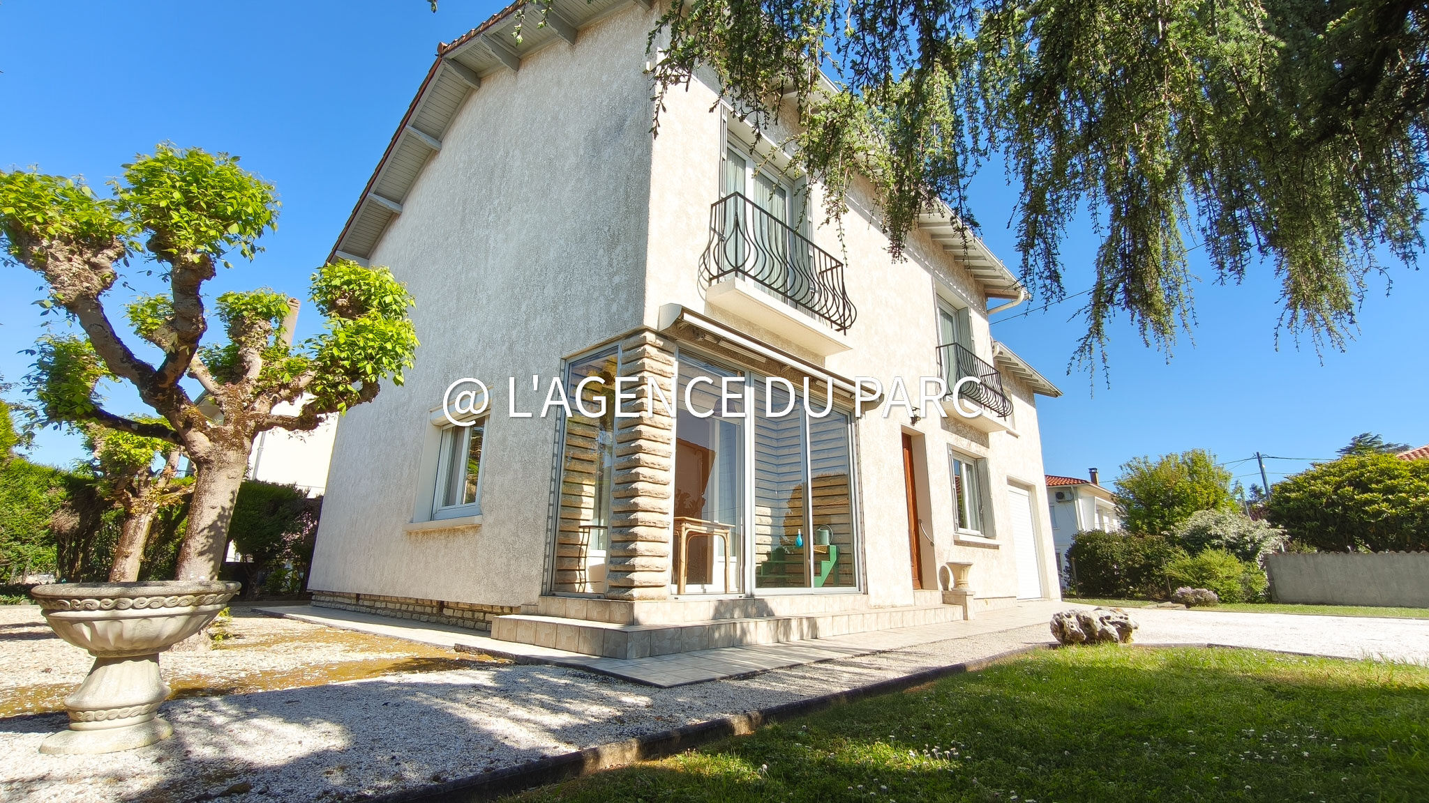 Villa / Maison  T6 à vendre Royan 17200