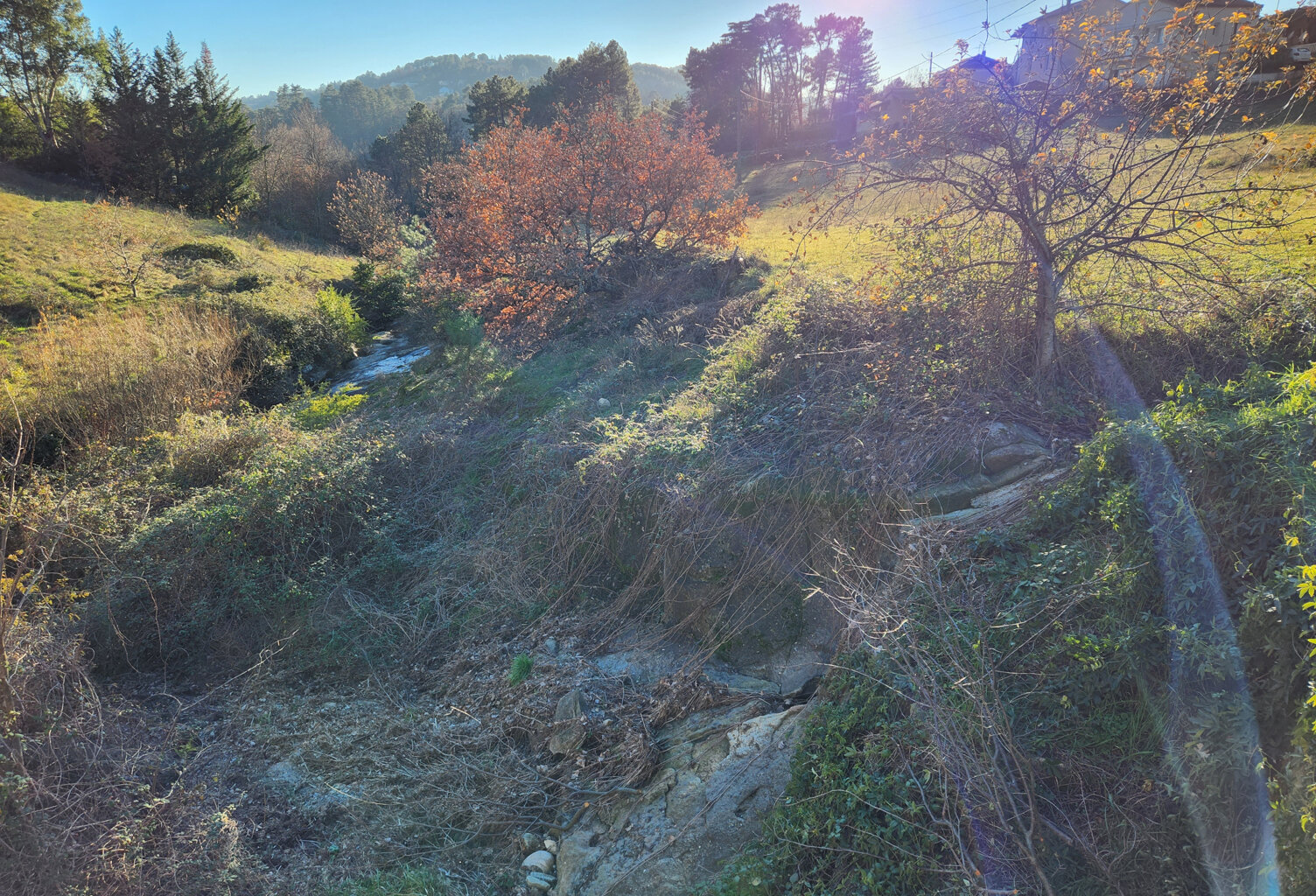 Grands terrains constructibles - tènement possible - belle v — photo 1