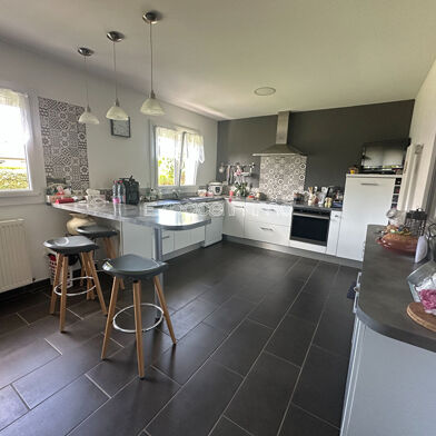 Maison 5 pièces 272000 €