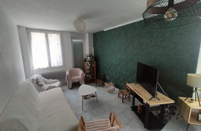 maison de ville avec jardin et cave — photo 2