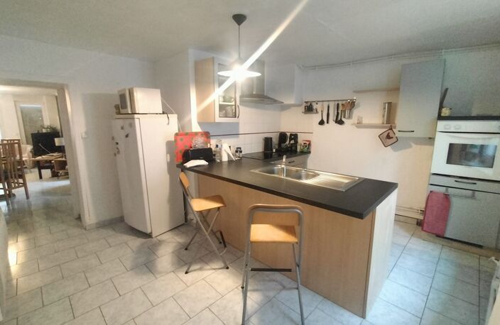 maison de ville avec jardin et cave — photo 4
