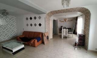 Maison 8 Pièces 168 m² à vendre à Vallon-sur-Gée (72540)