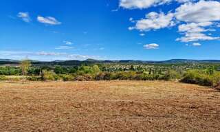 Terrain  1622 m² à vendre à Simiane-la-Rotonde (04150)