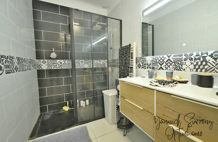 Appartement T3 avec balcons - PERPIGNAN / AIMÉ GIRAL (66000) — photo 3