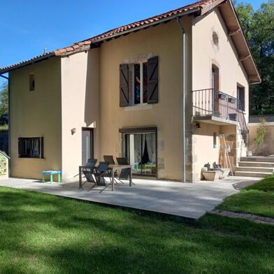 Maison 5 pièces 235000 €