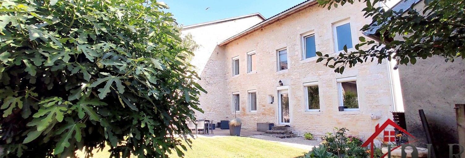 Maison 6 Pièces 220 m² à vendre à Martignat (01100)