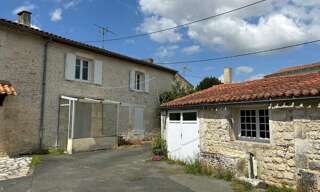 Maison 5 Pièces 111 m² à vendre à Sainte-Gemme (17250)