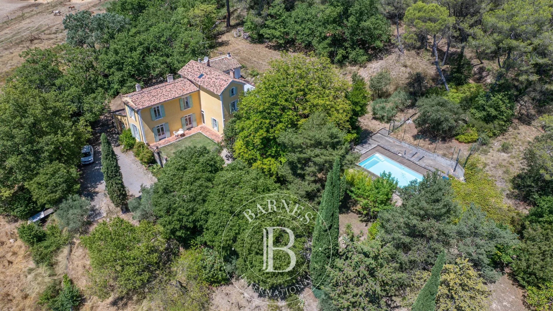 Villa / Maison  T8 à vendre Aix-en-Provence 13100