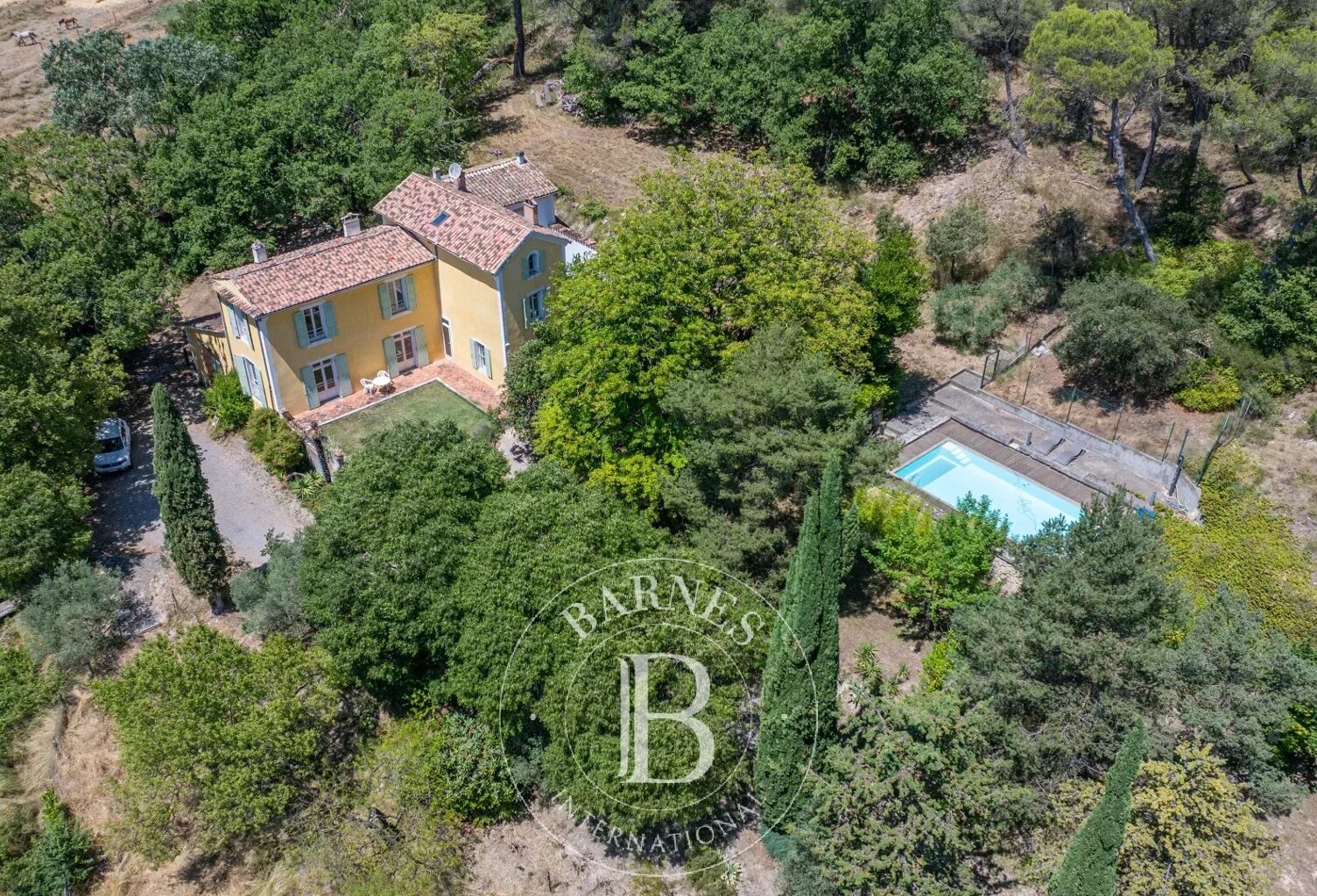 PIERREVERT - LUBERON - BASTIDE XIII - 5 CHAMBRES - ATELIER - PIS — photo 1