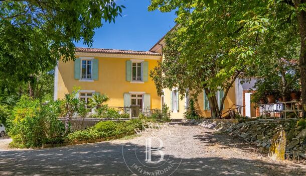 Villa / Maison 8 pièces  à vendre Aix-en-Provence 13100