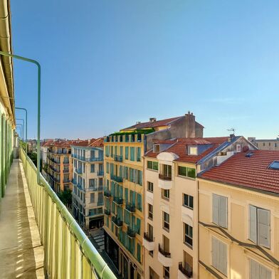 Appartement 5 pièces 899000 €