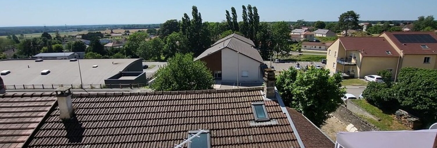 Immeuble  89 m² à vendre à Lons-le-Saunier (39000)