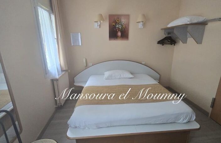 HÔTEL BUREAU EXEPTIONNEL  /    25 pièces au Coeur de TOURS (37) — photo 3