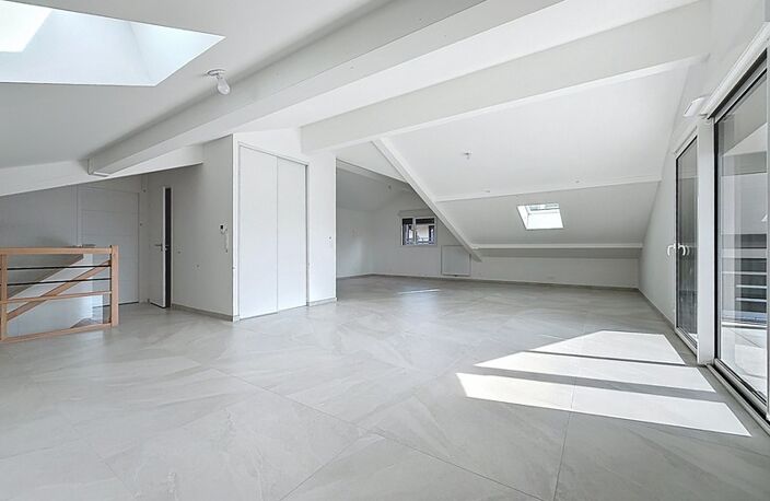 Duplex T5 117m2 à vendre - BRENTHONNE (74) — photo 2