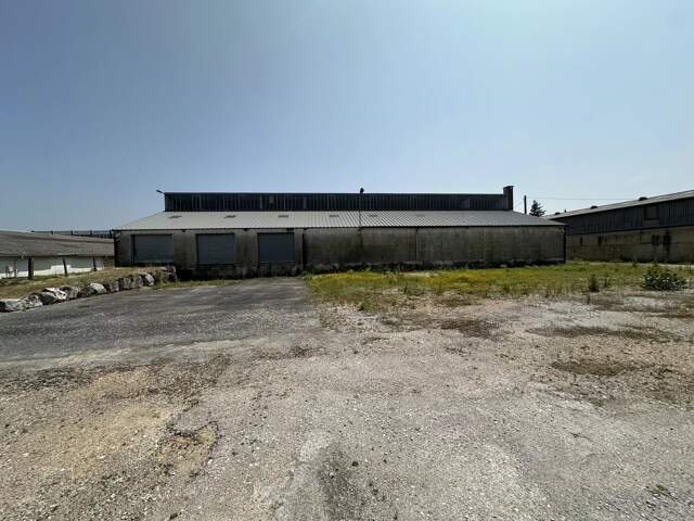 CASTRES MELOU LOCAL DEPOT — photo du bien