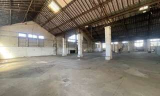 Immeuble  1700 m² à louer à Tarbes (65000)