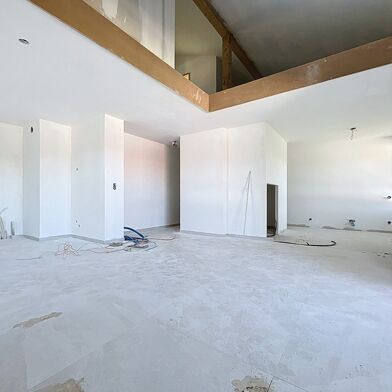 Appartement 4 pièces 483500 €