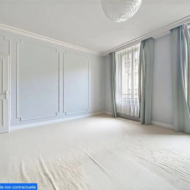 Appartement 5 pièces 244500 €