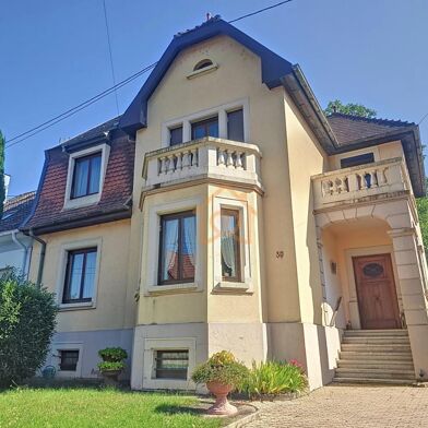 Maison 7 pièces 499200 €