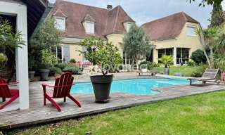 Maison 8 Pièces 285 m² à vendre à Pau (64000)