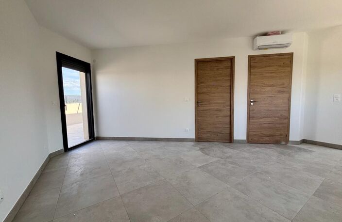 Appartement T2 avec terrasse et parking — photo 2